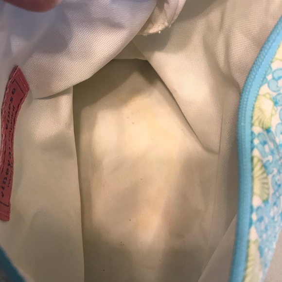 Vineyard Vines Make-up Bag - Picture 4 of 4